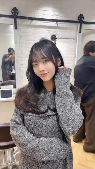 セミロング カラー Silk-lei【銀座店】所属・銀座/美髪縮毛矯正 /髪質改善/山本翔華のヘアスタイル