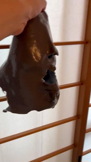 クリーンパック、終了後のパック
自分の顔のマスクの出来上がり!!