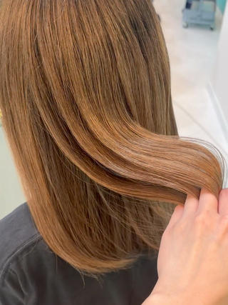 ミディアム カラー ボブ/艶カラー/ 暖色/Natsukiのヘアスタイル