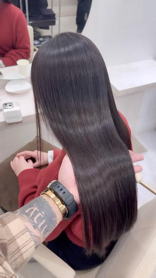 セミロング 髪質改善×韓国ヘア HIROのヘアスタイル
