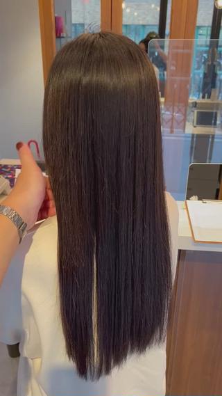 潤い酸性縮毛矯正
カラー追加は＋¥4000 