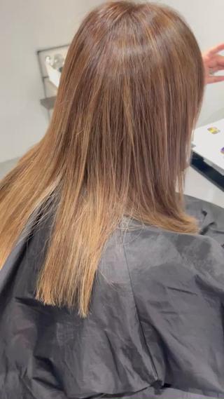 ロング カラー 似合わせ/代表 髪質改善/山田将大のヘアスタイル