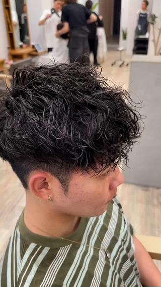 スペインカール×刈り上げスタイル×ツイストスパイラルパーマ 