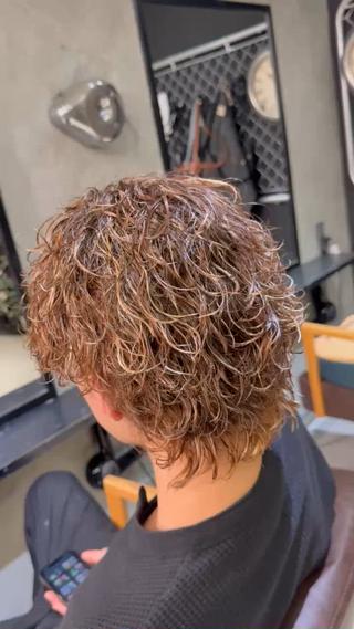 カラー パーマ quattro_leone所属・宮本 翔琉のヘアスタイル