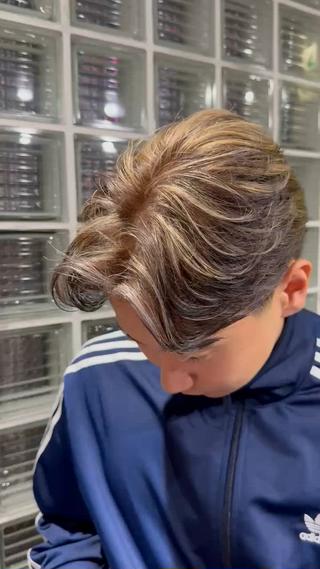 カラー quattro_leone所属・宮本 翔琉のヘアスタイル