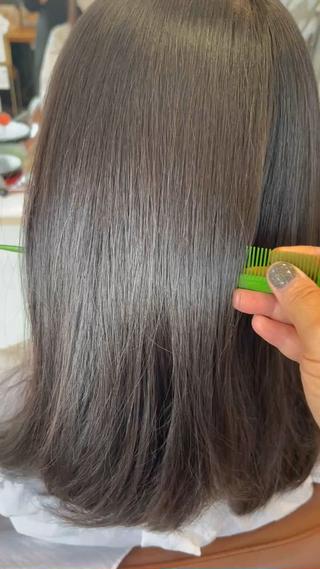 セミロング LAPIS南一の沢店 山野井のヘアスタイル