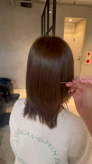 ミディアム カラー elima調布所属・澤崎 ゆらのヘアスタイル