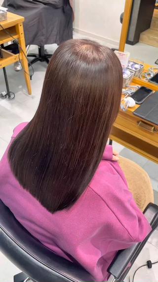 ラベンダーアッシュで透明感×ツヤ感 