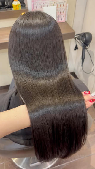 カラー ボブ/暖色カラー コウボヒカルのヘアスタイル