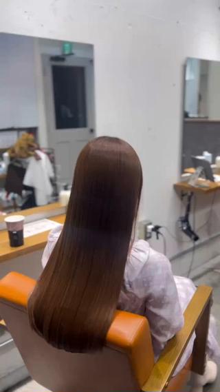 ハイダメージにはPremium髪質改善がピッタリです
通常の髪質改善よりも持ちが長く、1ヶ月半〜持ちます️
美髪サロンの髪質改善で今までにない持ちと質感、是非試してみませんか?