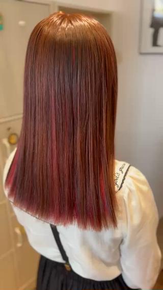 カラー つぼい Floraのヘアスタイル