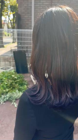 前回のエンドカラーの履歴を活かして
グラデーションカラーに仕上げました。

メニュー、料金はお問い合わせください。 