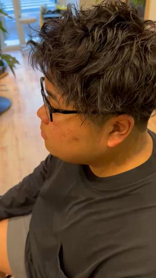 ソフトツイストスパイラルパーマ。めちゃくちゃかっこいいです○ 