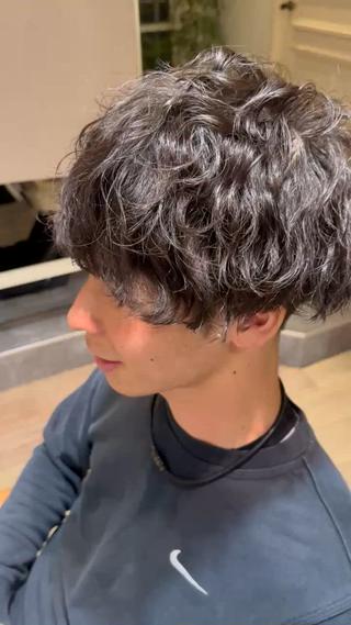 ソフトツイストパーマで柔らかいニュアンスで
セットも楽に○ 