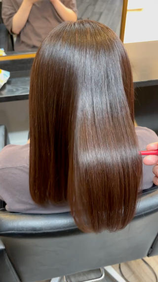 ツヤツヤになる髪質改善カラーです 