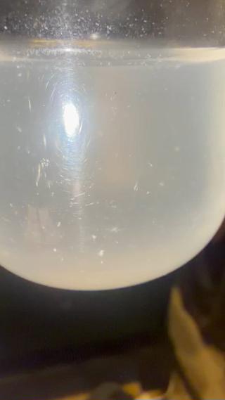 よもぎ蒸し後に毛穴洗浄した汚れです
こんなに沢山取れたのでお肌もワントーン明るくなり
ツルツルの仕上がりになりました
毛穴汚れ、顔のくすみ気になる方、是非お試しください