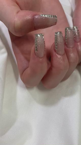 ネイル Threee所属・Threee. Misakiのネイルデザイン