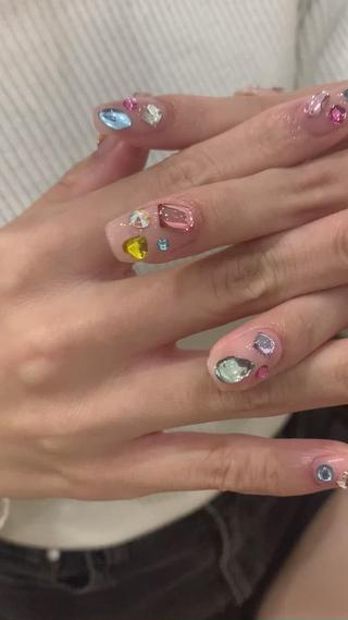 ネイル Threee所属・Threee. Misakiのネイルデザイン