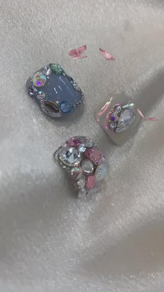 ネイル Threee所属・Threee. Misakiのネイルデザイン