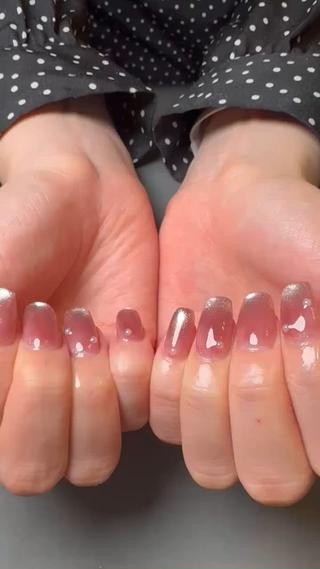 ネイル Atelier Yuriのネイルデザイン