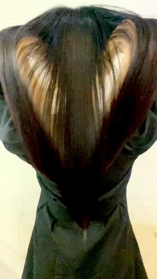 ロング カラー 千 田のヘアスタイル