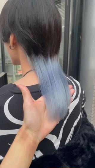 ショート youres hair 新宿3丁目店所属・🍫ハイトーン✖︎ 髪質改善🍫柴田のヘアスタイル