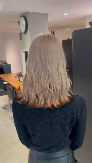 ミディアム カラー youres hair 新宿3丁目店所属・🍫ハイトーン✖︎ 髪質改善🍫柴田のヘアスタイル