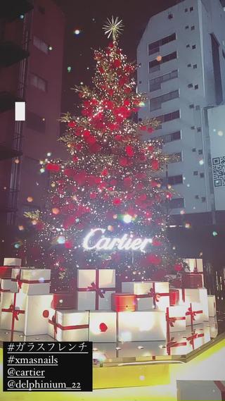 ネイル 岡本 友恵のネイルデザイン