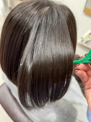 ショート IVY hairdesign所属・⚪︎ YUNAのヘアスタイル