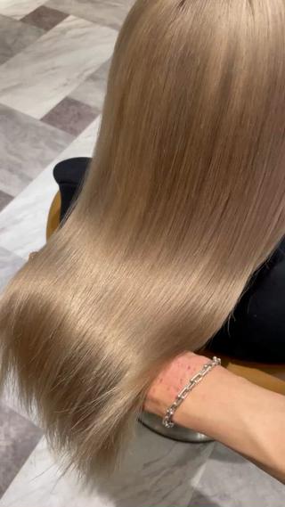 カラー 🥇KEN /レイヤー/艶カラーのヘアスタイル