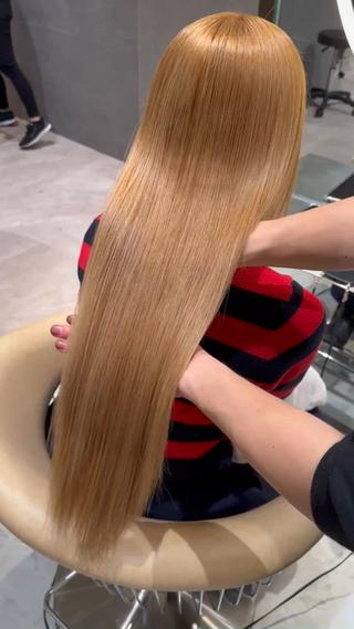 カラー 🥇KEN /レイヤー/艶カラーのヘアスタイル