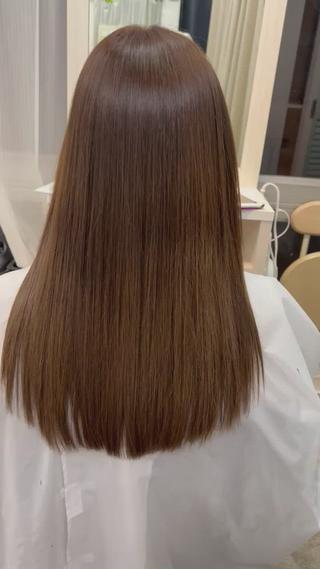 ウルトワトリートメント(水素)andカラー
同時施術出来ます。 