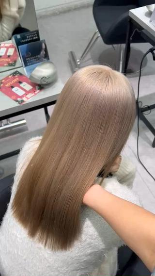 セミロング カラー PELE 渋谷所属・渋谷ハイトーン/ エクステ/さきののヘアスタイル