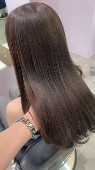 ロング カラー Parve  Mix 🫧梶川虹のヘアスタイル