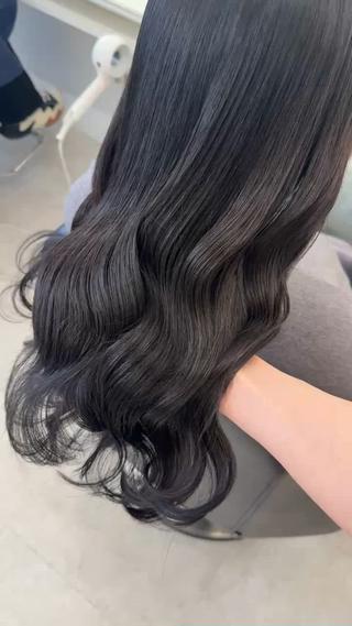 ロング カラー Parve  Mix 🫧梶川虹のヘアスタイル