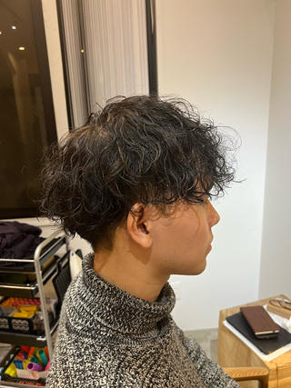 波巻きパーマ

Instagram/taka__rai 