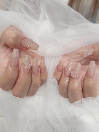 #ジェルネイル#ちゅるん#薔薇#キラキラ#ピンク#可愛い#フラッシュ#トレンド#韓国#ワンホン 