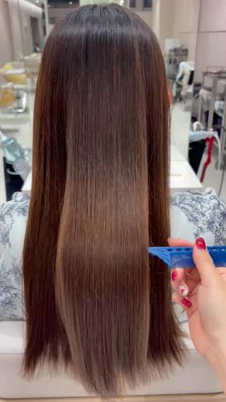 ミディアム 透明感カラー / レイヤー/ mamiのヘアスタイル