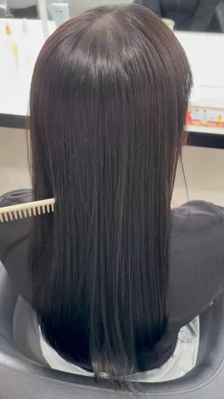 Wカラー/暖色/べ ージュりく©︎🐝のヘアスタイル