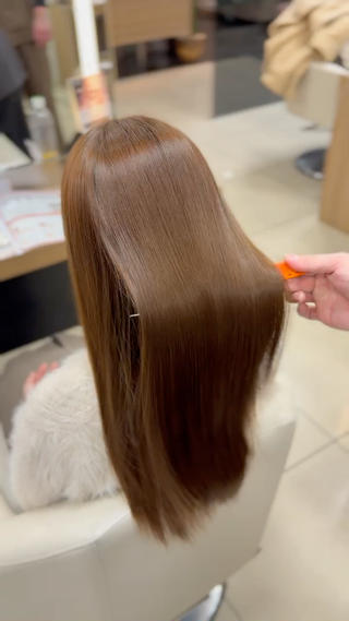 ロング パーマ 髪質改善・酸性・ ストレート　Maruのヘアスタイル