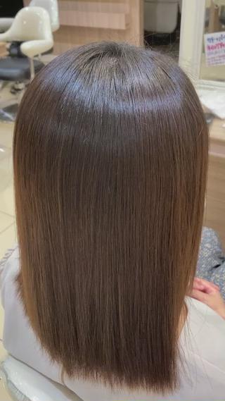 酸性ストレートであなたにもツヤ髪を！ 