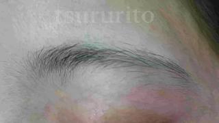 御殿場市でできる！ 
海外風、外国人風眉毛パーマ
眉周りのワックス脱毛+眉毛メイクのフルセットで
1回3,500円
眉毛の毛の流れを変えるだけで
普段のメイクが楽になり、
お顔の印象や雰囲気がぐっと変わります

美肌脱毛つるりと
静岡県御殿場市川島田394-1
080-9555-3812
スーパーアオキの通り
つり具のイシグロの隣
月〜土 10:00〜19:00
店休日：日曜・祝日
お問い合わせはDM･LINE･お電話にてお願い致します

#御殿場 #裾野 #小山 #静岡東部 #静岡県東部 #箱根美容院 #裾野美容院 #御殿場カフ#毛穴御殿場 #エステ御殿場  