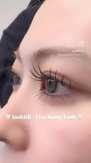 Lashlift ×Flat Matte Lash
まつ毛パーマをしてから、
エクステを付けてあげると目力アップ
まつ毛パーマだけじゃ物足りない方、
下がりまつ毛の方におすすめです
.
#アイサロン #石川県マツエク #金沢マツエク #金沢アイサロン #野々市マツエク #アイラッシュ #マツエク #マツパ #まつパ #ラッシュリフト #パリジェンヌ #フラットマットラッシュ #wフラット #ネイル #ジェルネイル #ネイルサロン #パリエク #マシュマロロッド#メーテルロッド #まつ毛パーマ #フラットラッシュ #カラーマツエク 