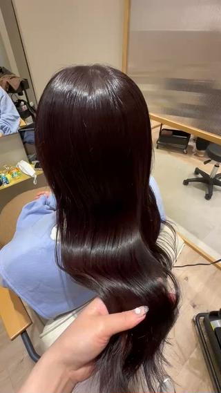 ロング 中村 友莉夏のヘアスタイル