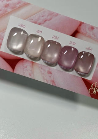 ネイル Lis nail. 🕊yuriのネイルデザイン