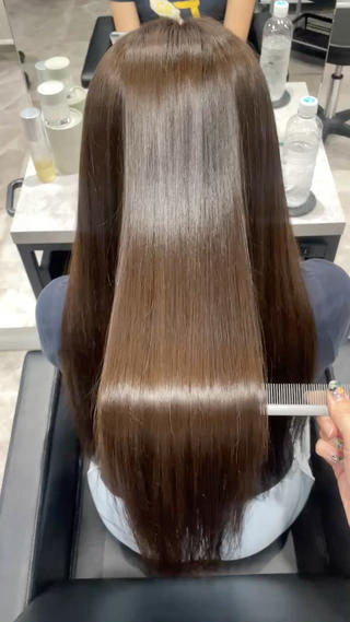 ロング neo.所属・🎀neo.RIN/ 透け感艶カラー🎀のヘアスタイル