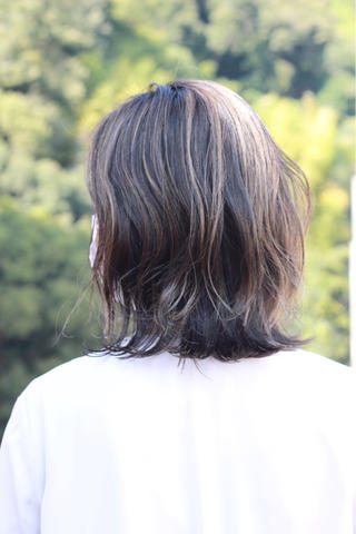 カーキグレージュハイライトカラー 