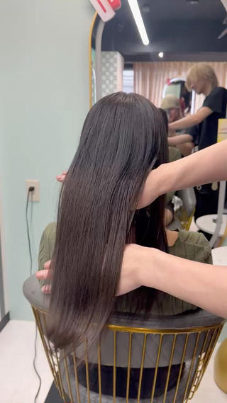 ロング aito 新宿/ 美髪矯正/髪質改善のヘアスタイル