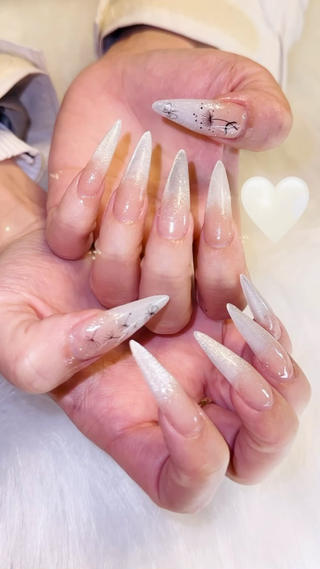ネイル Reona nail所属・Reona Nailのネイルデザイン
