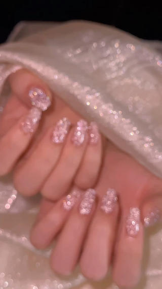 ネイル Reona nail所属・Reona Nailのネイルデザイン